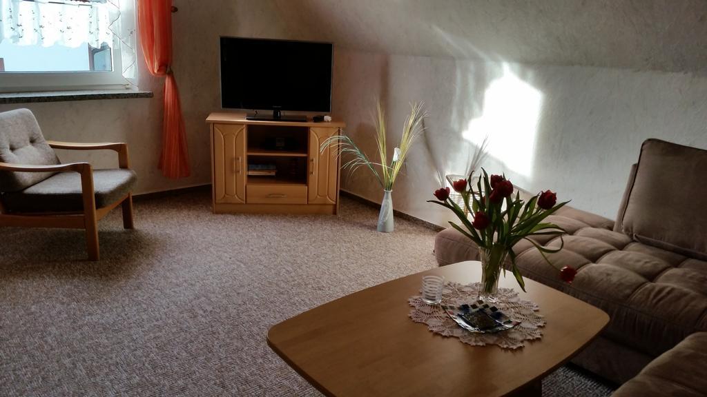 Ferienwohnung Zum Wald Sellin  Екстер'єр фото